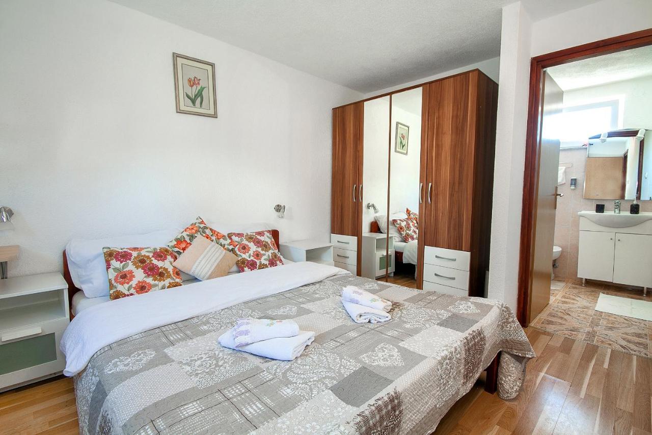 Apartment Ilija Rakovica Buitenkant foto